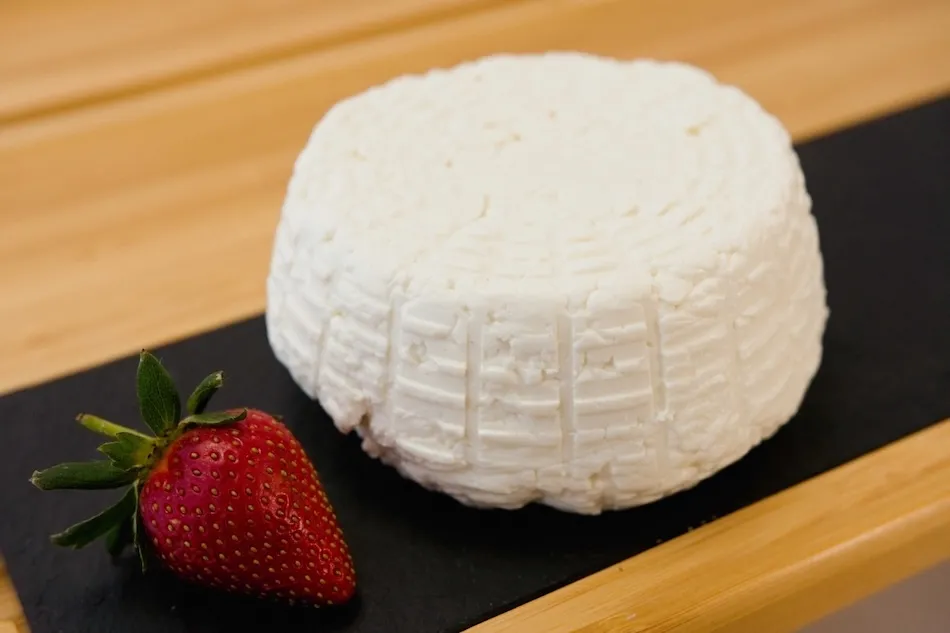 Queso fresco artesanal de Quesos Amarte